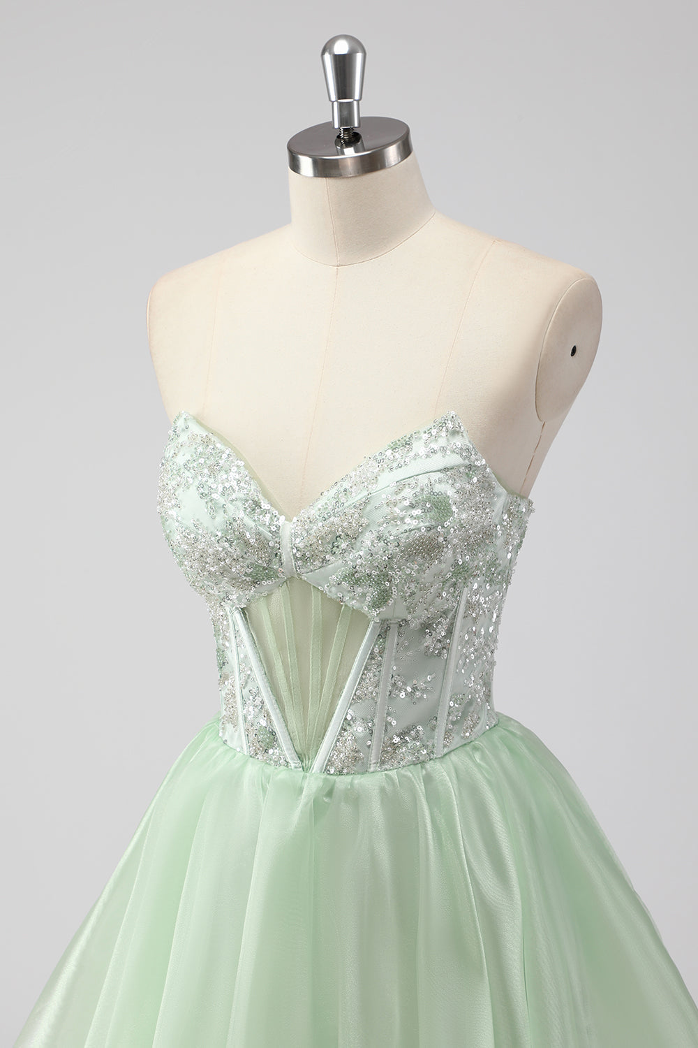 Robe courte vert clair sans bretelles, corset – coupe A-ligne spéciale retrouvailles